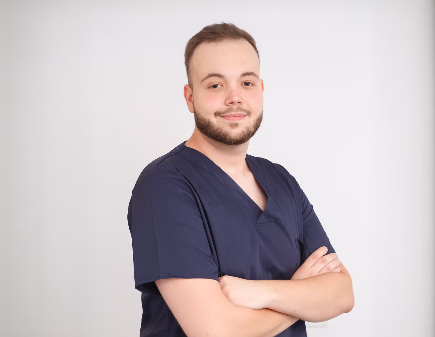 Dr. Mihai Stratulat, medic stomatologie generală la Atelierul de Zâmbete